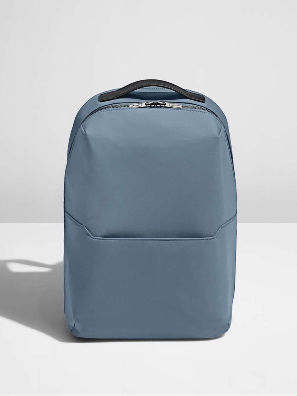 AWAY The Everywhere Zip Backpack in Coast Blue